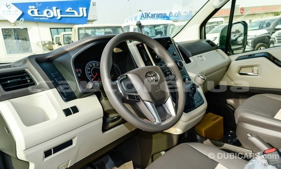 Acheter Import Voiture Toyota Hiace Blanc à Import - Dubai, Marquesas Acheter Import Voiture Toyota Hiace Blanc à Import - Dubai, Marquesas
