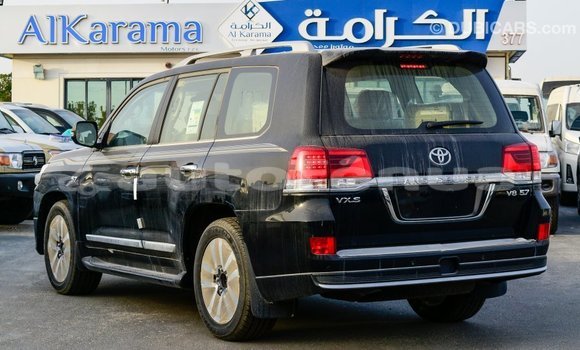 Acheter Import Voiture Toyota Land Cruiser Noir à Import - Dubai, Marquesas Acheter Import Voiture Toyota Land Cruiser Noir à Import - Dubai, Marquesas