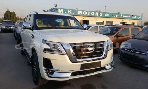 Acheter Import Voiture Nissan Patrol Blanc à Import - Dubai, Marquesas Acheter Import Voiture Nissan Patrol Blanc à Import - Dubai, Marquesas