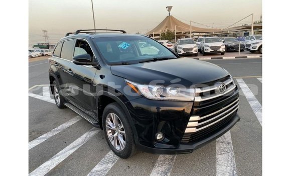 Medium with watermark toyota highlander marquesas import dubai 3466