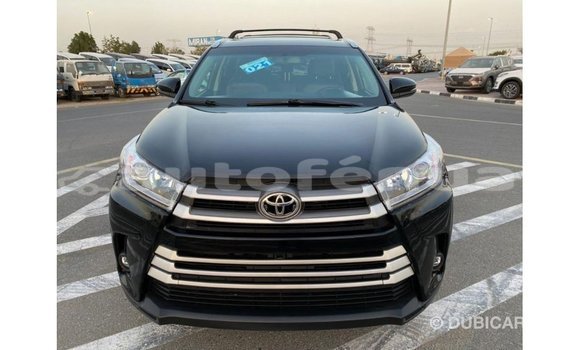 Acheter Import Voiture Toyota Highlander Noir à Import - Dubai, Marquesas Acheter Import Voiture Toyota Highlander Noir à Import - Dubai, Marquesas