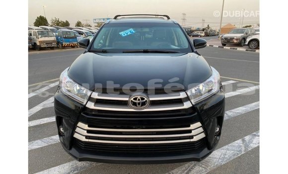 Acheter Import Voiture Toyota Highlander Noir à Import - Dubai, Marquesas Acheter Import Voiture Toyota Highlander Noir à Import - Dubai, Marquesas