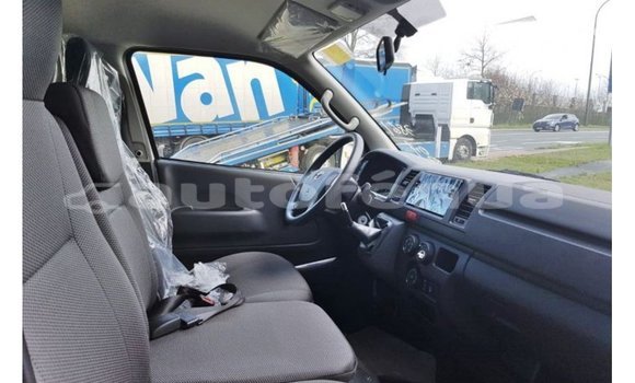 Buy Import Toyota Hiace White Car in Import - Dubai in Marquesas Buy Import Toyota Hiace White Car in Import - Dubai in Marquesas