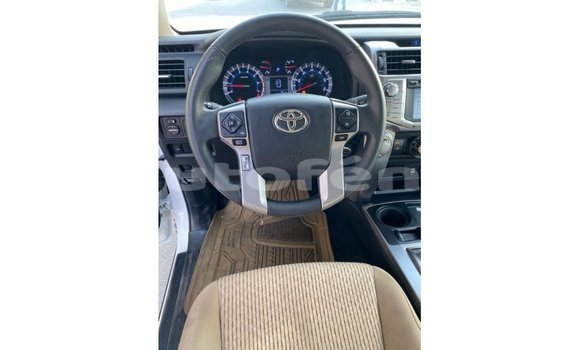 Acheter Import Voiture Toyota 4Runner Blanc à Import - Dubai, Marquesas Acheter Import Voiture Toyota 4Runner Blanc à Import - Dubai, Marquesas
