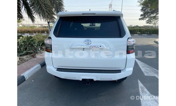 Acheter Import Voiture Toyota 4Runner Blanc à Import - Dubai, Marquesas Acheter Import Voiture Toyota 4Runner Blanc à Import - Dubai, Marquesas