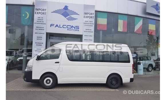 Buy Import Toyota Hiace White Car in Import - Dubai in Marquesas Buy Import Toyota Hiace White Car in Import - Dubai in Marquesas