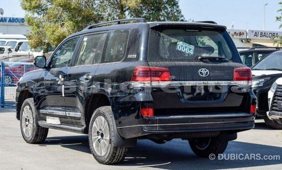 Acheter Import Voiture Toyota Land Cruiser Noir à Import - Dubai, Marquesas Acheter Import Voiture Toyota Land Cruiser Noir à Import - Dubai, Marquesas
