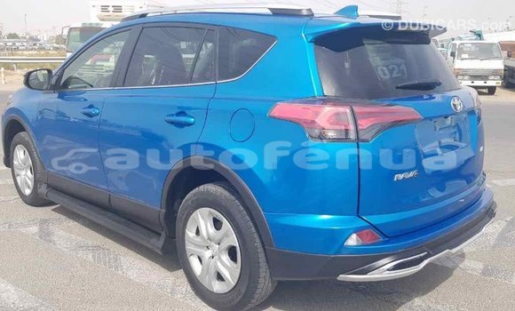 Acheter Import Voiture Toyota RAV4 Bleu à Import - Dubai, Marquesas Acheter Import Voiture Toyota RAV4 Bleu à Import - Dubai, Marquesas