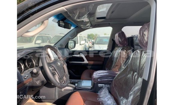 Buy Import Toyota Land Cruiser Black Car in Import - Dubai in Marquesas Buy Import Toyota Land Cruiser Black Car in Import - Dubai in Marquesas