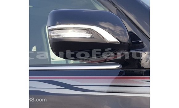 Acheter Import Voiture Toyota Land Cruiser Noir à Import - Dubai, Marquesas Acheter Import Voiture Toyota Land Cruiser Noir à Import - Dubai, Marquesas