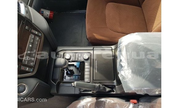 Acheter Import Voiture Toyota Land Cruiser Noir à Import - Dubai, Marquesas Acheter Import Voiture Toyota Land Cruiser Noir à Import - Dubai, Marquesas