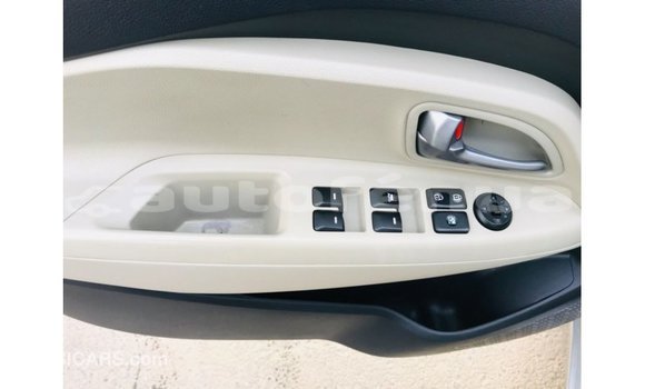 Acheter Import Voiture Kia Rio Autre à Import - Dubai, Marquesas Acheter Import Voiture Kia Rio Autre à Import - Dubai, Marquesas