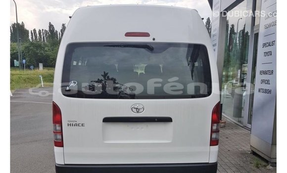 Buy Import Toyota Hiace White Car in Import - Dubai in Marquesas Buy Import Toyota Hiace White Car in Import - Dubai in Marquesas