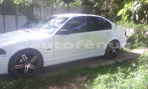 Acheter Occasion Voiture BMW 3Series Autre à Auti, Tubuai