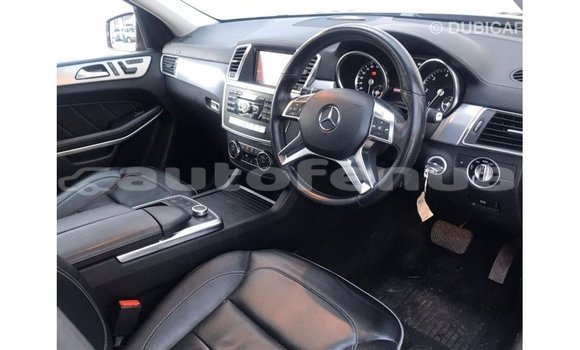 Buy Import Mercedes-Benz GLE Black Car in Import - Dubai in Marquesas Buy Import Mercedes-Benz GLE Black Car in Import - Dubai in Marquesas