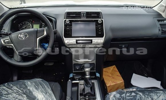 Acheter Import Voiture Toyota Prado Noir à Import - Dubai, Marquesas Acheter Import Voiture Toyota Prado Noir à Import - Dubai, Marquesas