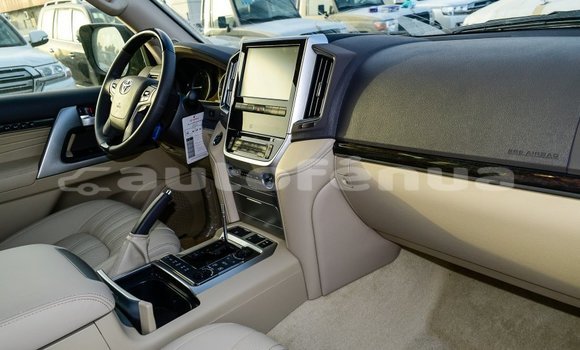 Acheter Import Voiture Toyota Land Cruiser Noir à Import - Dubai, Marquesas Acheter Import Voiture Toyota Land Cruiser Noir à Import - Dubai, Marquesas