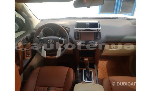 Buy Import Toyota Land Cruiser White Car in Import - Dubai in Marquesas Buy Import Toyota Land Cruiser White Car in Import - Dubai in Marquesas