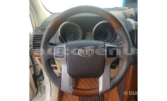Buy Import Toyota Land Cruiser White Car in Import - Dubai in Marquesas Buy Import Toyota Land Cruiser White Car in Import - Dubai in Marquesas