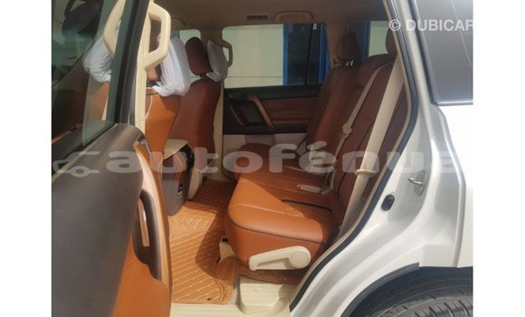 Buy Import Toyota Land Cruiser White Car in Import - Dubai in Marquesas Buy Import Toyota Land Cruiser White Car in Import - Dubai in Marquesas