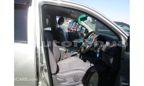 Buy Import Toyota Hilux Other Car in Import - Dubai in Marquesas Buy Import Toyota Hilux Other Car in Import - Dubai in Marquesas