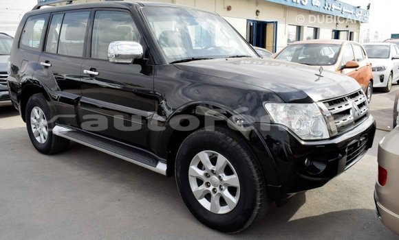 Acheter Import Voiture Mitsubishi Pajero Noir à Import - Dubai, Marquesas Acheter Import Voiture Mitsubishi Pajero Noir à Import - Dubai, Marquesas