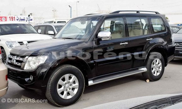 Acheter Import Voiture Mitsubishi Pajero Noir à Import - Dubai, Marquesas Acheter Import Voiture Mitsubishi Pajero Noir à Import - Dubai, Marquesas