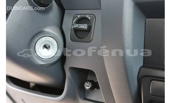 Buy Import Toyota Land Cruiser White Car in Import - Dubai in Marquesas Buy Import Toyota Land Cruiser White Car in Import - Dubai in Marquesas