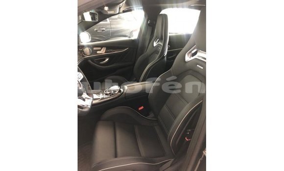 Acheter Import Voiture Mercedes-Benz 190 Noir à Import - Dubai, Marquesas Acheter Import Voiture Mercedes-Benz 190 Noir à Import - Dubai, Marquesas