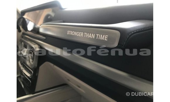 Acheter Import Voiture Mercedes-Benz 190 Blanc à Import - Dubai, Marquesas Acheter Import Voiture Mercedes-Benz 190 Blanc à Import - Dubai, Marquesas