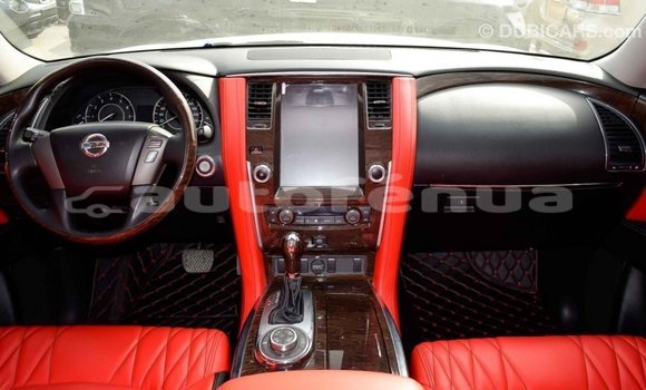 Acheter Import Voiture Nissan Patrol Blanc à Import - Dubai, Marquesas Acheter Import Voiture Nissan Patrol Blanc à Import - Dubai, Marquesas