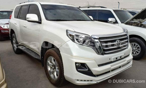 Acheter Import Voiture Toyota Prado Blanc à Import - Dubai, Marquesas Acheter Import Voiture Toyota Prado Blanc à Import - Dubai, Marquesas