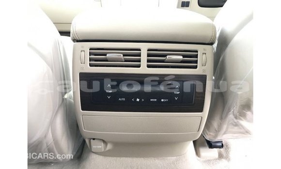 Buy Import Toyota Land Cruiser White Car in Import - Dubai in Marquesas Buy Import Toyota Land Cruiser White Car in Import - Dubai in Marquesas