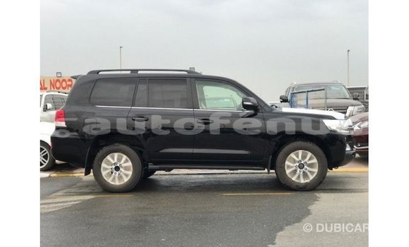 Buy Import Toyota Land Cruiser Black Car in Import - Dubai in Marquesas Buy Import Toyota Land Cruiser Black Car in Import - Dubai in Marquesas