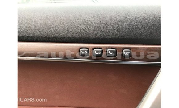 Buy Import Toyota Land Cruiser Black Car in Import - Dubai in Marquesas Buy Import Toyota Land Cruiser Black Car in Import - Dubai in Marquesas