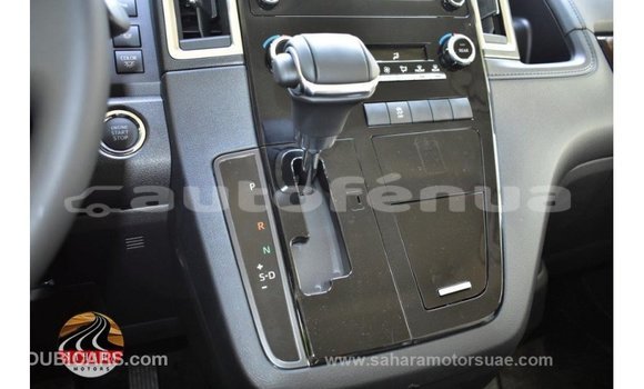 Acheter Import Voiture Toyota Granvia Blanc à Import - Dubai, Marquesas Acheter Import Voiture Toyota Granvia Blanc à Import - Dubai, Marquesas