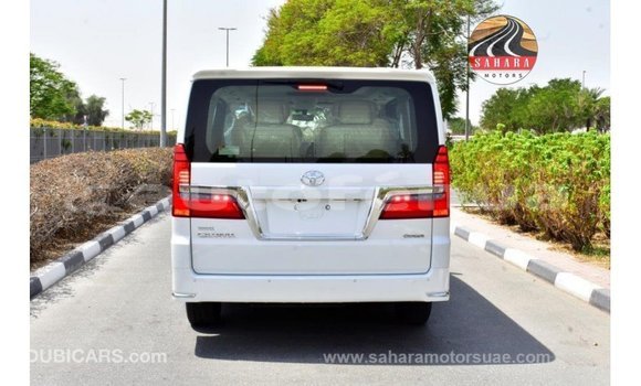 Acheter Import Voiture Toyota Granvia Blanc à Import - Dubai, Marquesas Acheter Import Voiture Toyota Granvia Blanc à Import - Dubai, Marquesas