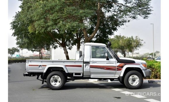 Acheter Import Voiture Toyota Land Cruiser Autre à Import - Dubai, Marquesas Acheter Import Voiture Toyota Land Cruiser Autre à Import - Dubai, Marquesas