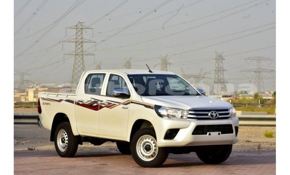 Buy Import Toyota Hilux White Car in Import - Dubai in Marquesas Buy Import Toyota Hilux White Car in Import - Dubai in Marquesas