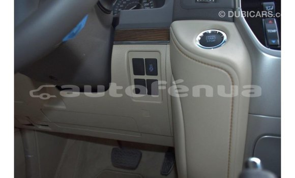 Buy Import Toyota Land Cruiser White Car in Import - Dubai in Marquesas Buy Import Toyota Land Cruiser White Car in Import - Dubai in Marquesas