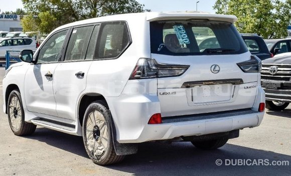 Acheter Import Voiture Lexus LX Blanc à Import - Dubai, Marquesas Acheter Import Voiture Lexus LX Blanc à Import - Dubai, Marquesas