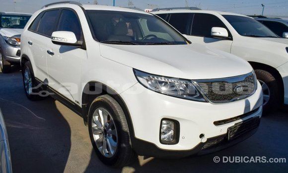 Acheter Import Voiture Kia Sorento Blanc à Import - Dubai, Marquesas Acheter Import Voiture Kia Sorento Blanc à Import - Dubai, Marquesas