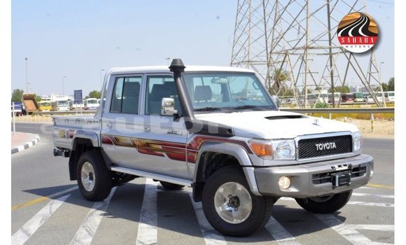 Acheter Import Voiture Toyota Land Cruiser Autre à Import - Dubai, Marquesas Acheter Import Voiture Toyota Land Cruiser Autre à Import - Dubai, Marquesas