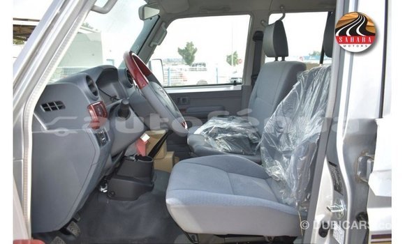 Acheter Import Voiture Toyota Land Cruiser Autre à Import - Dubai, Marquesas Acheter Import Voiture Toyota Land Cruiser Autre à Import - Dubai, Marquesas