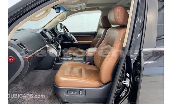 Acheter Import Voiture Toyota Land Cruiser Noir à Import - Dubai, Marquesas Acheter Import Voiture Toyota Land Cruiser Noir à Import - Dubai, Marquesas