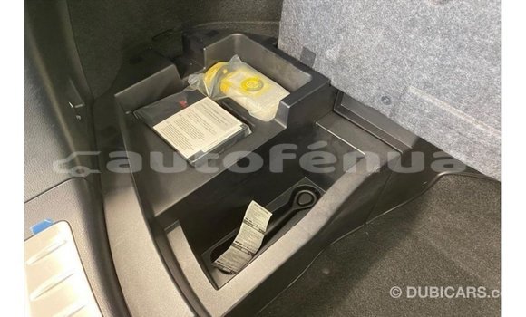 Acheter Import Voiture Toyota Harrier Blanc à Import - Dubai, Marquesas Acheter Import Voiture Toyota Harrier Blanc à Import - Dubai, Marquesas