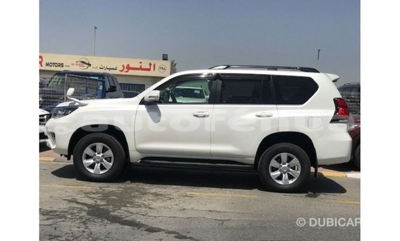 Buy Import Toyota Prado White Car in Import - Dubai in Marquesas Buy Import Toyota Prado White Car in Import - Dubai in Marquesas