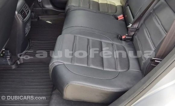 Acheter Import Voiture Honda CRV Autre à Import - Dubai, Marquesas Acheter Import Voiture Honda CRV Autre à Import - Dubai, Marquesas