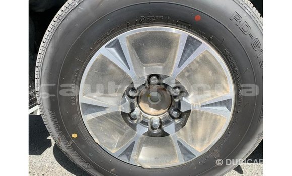 Buy Import Toyota Hiace White Car in Import - Dubai in Marquesas Buy Import Toyota Hiace White Car in Import - Dubai in Marquesas