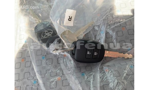 Buy Import Toyota Hiace White Car in Import - Dubai in Marquesas Buy Import Toyota Hiace White Car in Import - Dubai in Marquesas